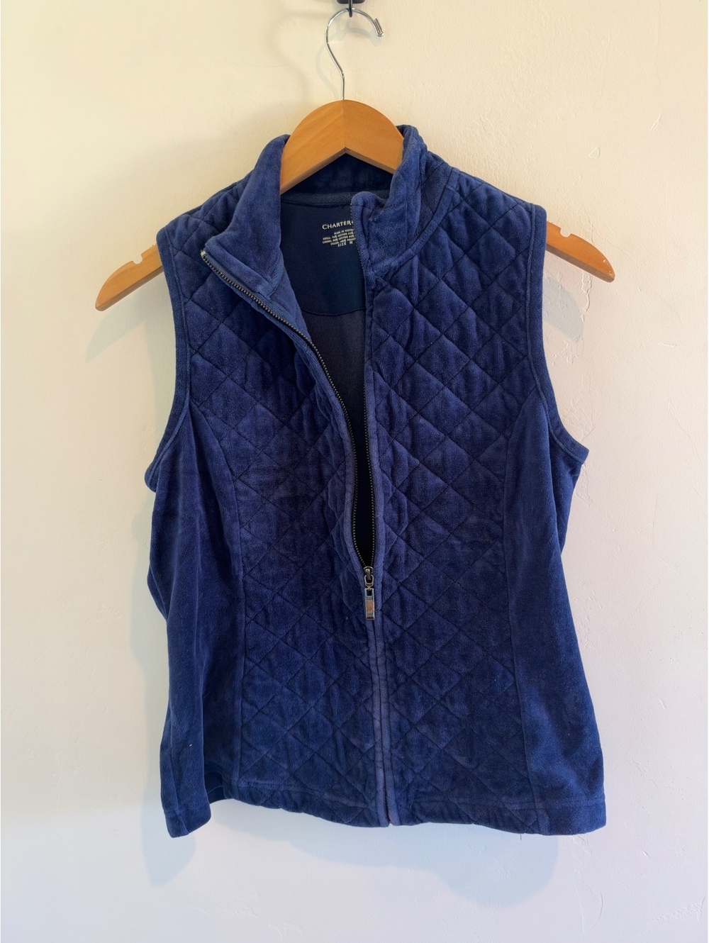 Charter Club Women’s Blue Quilted Velour Zip-Up Vest Size Medium